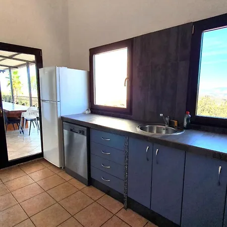 San Jacinto Mansion: Secluded Nature Retreat With Heated Pool Tolox